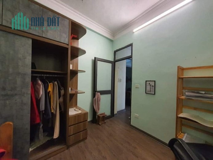 NHÀ ĐẸP PHỐ BẠCH MAI-GẦN CHỢ MƠ-THÔNG SỐ ĐẸP-GIÁ CỰC ÊM. 32/35M 5 TẦNG GIÁ 3TỶ45