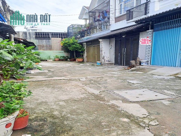 VỊ TRÍ ĐẸP, HXH 1/ NGẮN THẠNH LỘC QUẬN 12 - 54M2, 2 TẦNG, 3 PN, NGAY NGÃ TƯ GA, NHỈNH 3 TỶ.