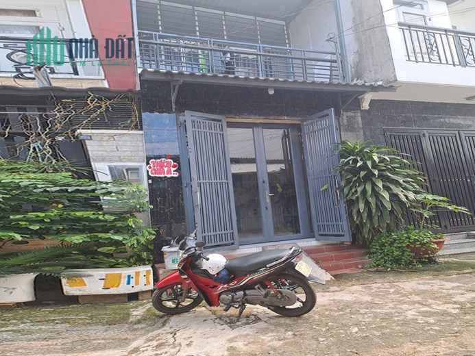 VỊ TRÍ ĐẸP, HXH 1/ NGẮN THẠNH LỘC QUẬN 12 - 54M2, 2 TẦNG, 3 PN, NGAY NGÃ TƯ GA, NHỈNH 3 TỶ.