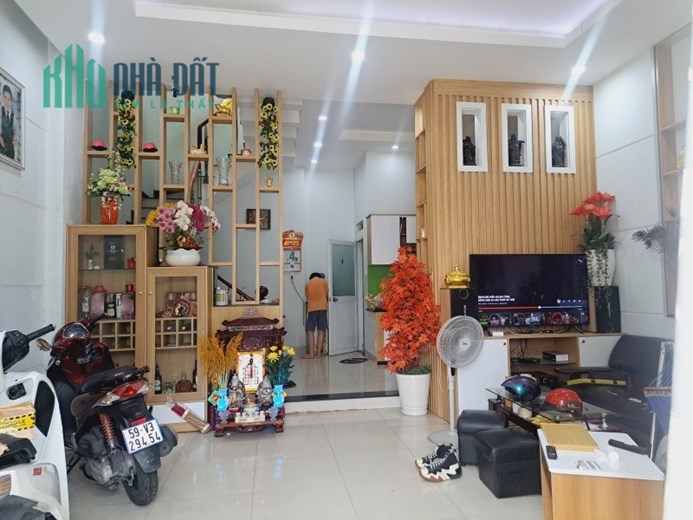 NHÀ MẶT TIỀN 4 XÃ - GẦN CHỢ BÌNH LONG - 51m2 - 2 TẦNG - NHỈNH 4 TỶ