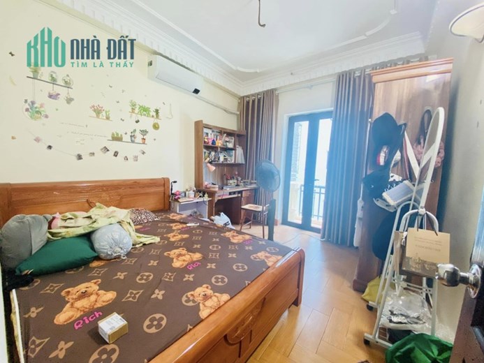 ĐI ĐÂU NỮA!!! Về ở luôn ngay TT Cầu Giấy, Trần Bình, 46m2  Nhỉnh 5 Tỷ, 3 tầng