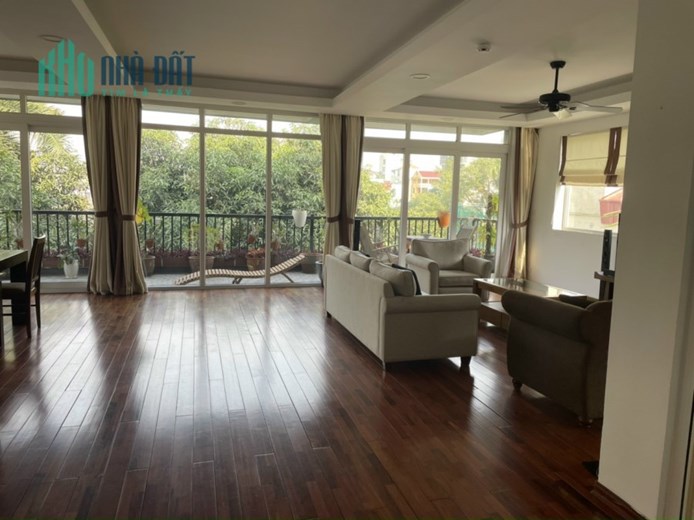 HỒ TÂY: Tòa căn hộ cao cấp, 133m2; doanh thu 2++ tỷ, full khách quanh năm