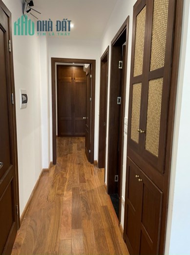 HỒ TÂY: Tòa căn hộ cao cấp, 133m2; doanh thu 2++ tỷ, full khách quanh năm