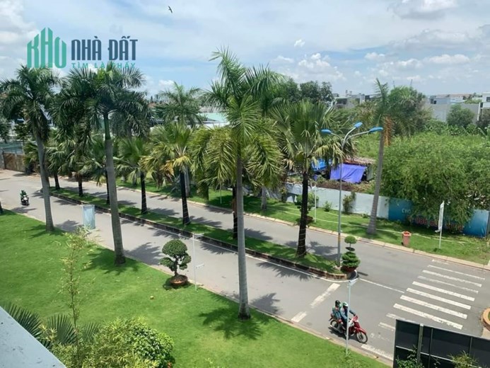Biệt thự View sông nội  khu Jamona Home Resort  Hiệp Bình Phước DT 146m2