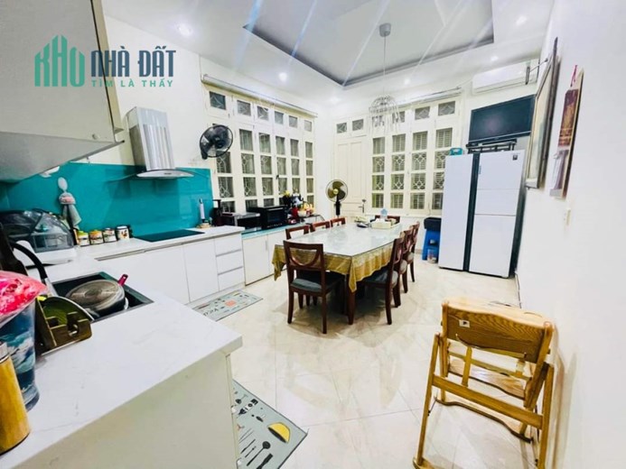 Ô TÔ - KINH DOANH - LÔ GÓC 3 THOÁNG - 30M RA MẶT PHỐ HUỲNH THÚC KHÁNG KÉO DÀI - MÓNG 7 TẦNG - 61m,