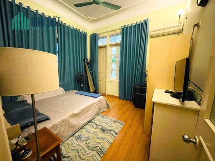 Ô TÔ - KINH DOANH - LÔ GÓC 3 THOÁNG - 30M RA MẶT PHỐ HUỲNH THÚC KHÁNG KÉO DÀI - MÓNG 7 TẦNG - 61m,