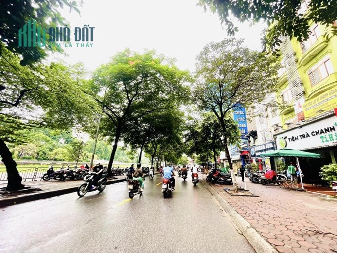 Bán đất tặng nhà, Phố Nguyễn Ngọc Vũ 50m2 X 3t, mt 4,4m – Ngõ Thông – ô tô – gần Phố 4,75 tỷ.