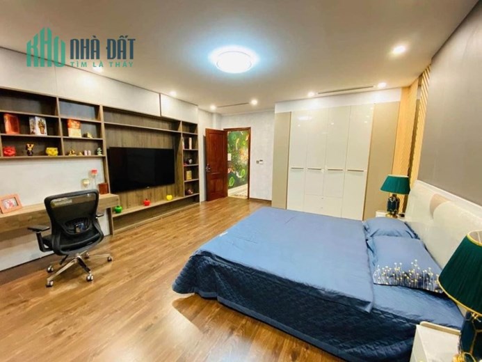 Một căn duy nhất tại Dương Nội Hà Đông Quận
Diện tích khủng mà giá lại không khủng 56m2 x giá 5.7