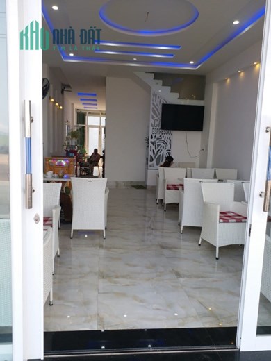 Bán  Khách Sạn 2 mặt Tiền Đường Đống Đa P. Thị Nại Quy Nhơn , 90m2 , 4,5 mê , Giá 10 Tỷ