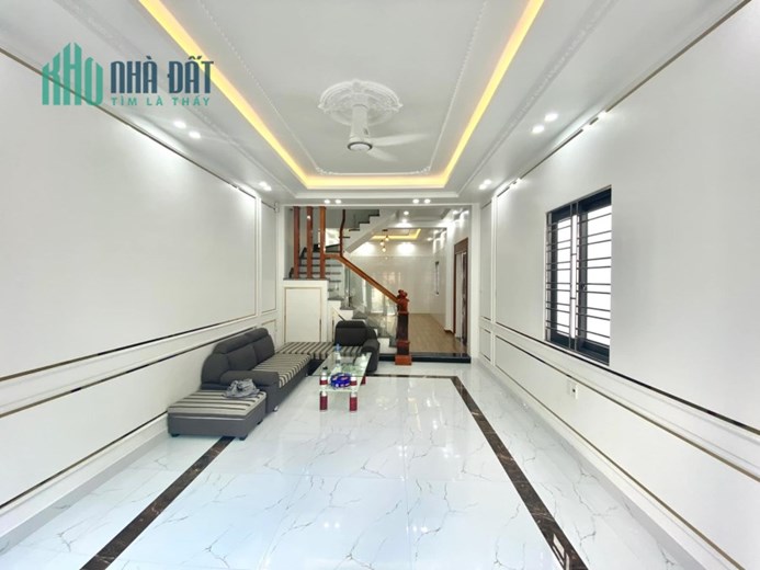 Bán 2 căn nhà mới xây Đường rộng 8m Ô tô vào tận nhà tại Phủ Thượng Đoạn, Đông Hải, Hải An.