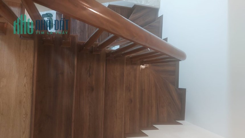 Bán nhà Vĩnh Hưng - Hoàng Mai 36M2x5 Tầng giá 3.08 Tỷ