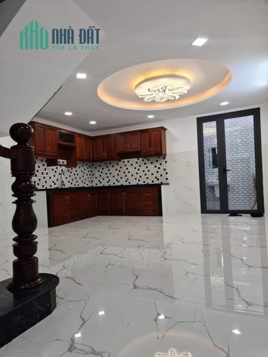 NHÀ QUẬN 7, KHU KIỀU ĐÀM, 3 TẦNG, 4X20m, LỘ TRƯỚC NHÀ 8M, CHỈ CÒN 7 TỶ, TL
