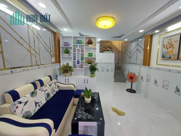 4 tầng nở hậu 8m, [Doanh thu 20tr/th], nhỉnh 6 tỷ, Sân rộng cho trẻ