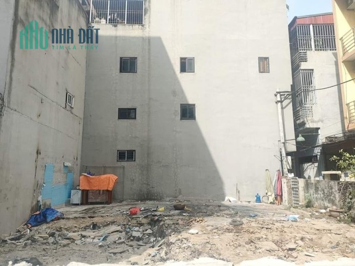 Bán Đất Phân Lô Lạc Long Quân, Tây Hồ 134m2 MT 8,4m chỉ 200tr/m2 ô tô, cách phố 20m LH 0968456498
