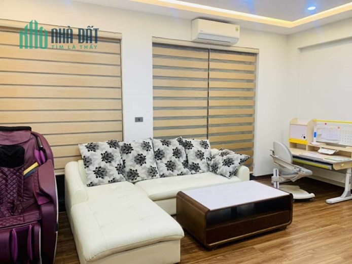 Chính chủ cần bán gấp nhà Đường 462 Bưởi Vĩnh Phúc Hoàng Hoa Thám Ba Đình dt 100m2 giá 29 tỷ