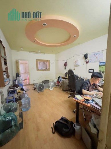CHỈ 1.48 TỶ - Nhà Đại La, Hai Bà Trưng 50m, 2PN, SDCC, trung tâm, oto, gần phố.