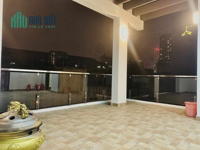 Chính chủ cần bán gấp nhà Đường 462 Bưởi Vĩnh Phúc Hoàng Hoa Thám Ba Đình dt 100m2 giá 29 tỷ