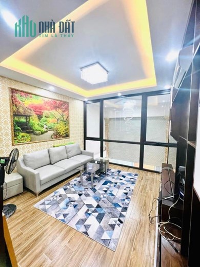 BÁN NHÀ NGÕ 12 NGUYỄN NGỌC NẠI, 42M2x8T GIÁ CHỈ 10.4 TỶ, THANG MÁY, Ô TÔ VÀO NHÀ