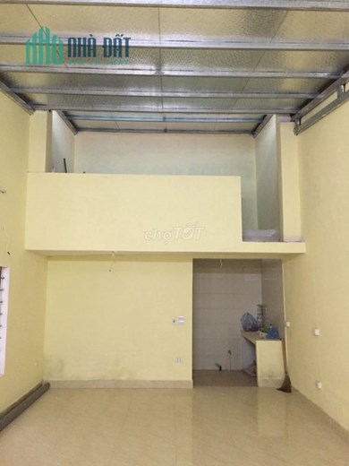 CHO THUÊ NHÀ GẦN BẾN XE NƯỚC NGẦM TIỆN KINH DOANH THOÁNG MÁT AN NINH TỐT.