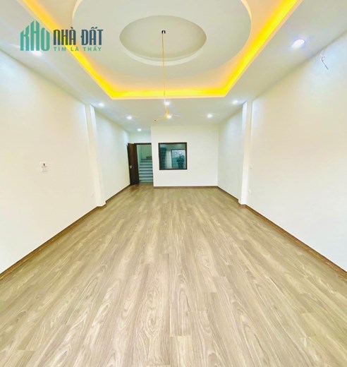 Bán nhà Trần Khát Chân, Hai Bà Trưng 41m, 5T, Mt 5m, thang máy, trung tâm gần phố giá từ 5.5 tỷ