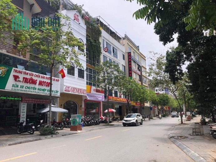 bán nhà ngõ phân lô Phạm Tuấn Tài Trần Quốc Hoàn  Dịch Vọng Hậu Cầu Giấy dt 52 m2  giá 19,8 tỷ
