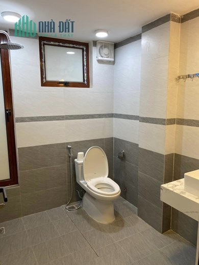 42m 6 Tầng Thang Máy Phố Nguyễn Ngọc Nại Thanh Xuân. Ô Tô Chạy Quanh Nhà, Chủ Thiện Chí Bán.
