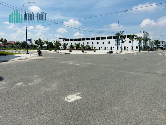 Đất nền cực đẹp ngay tại nút giao giữa QL13 và MP-TV chỉ với 230tr