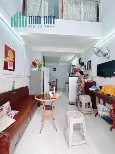 BÁN NHÀ TÔN THẤT THUYẾT, Q.4, HẼM 3M, 25M2, 3 TẦNG, 3.1 TỶ.