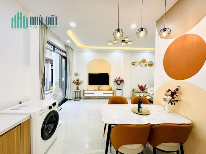 Hạ Giá Bán Nhà 50m2, 3PN Nguyễn Văn Công, Gò Vấp, Sát Sân Bay.