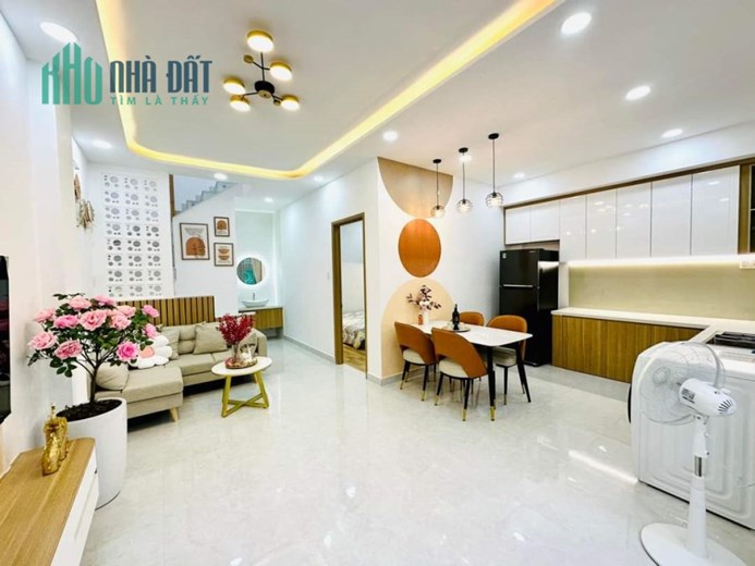 Hạ Giá Bán Nhà 50m2, 3PN Nguyễn Văn Công, Gò Vấp, Sát Sân Bay.