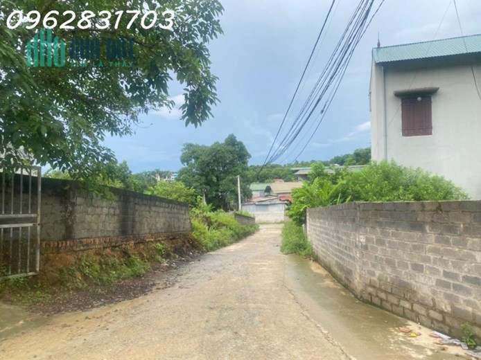 BÁn lô góc 2 mặt đường tại Đông Xuân giá chỉ hơn 2 tỷ