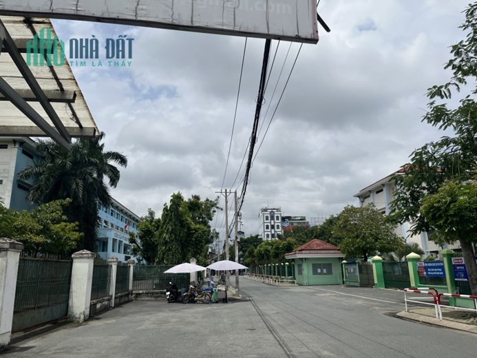 Cơ hội đầu tư và tích lũy tài sản đẹp Giá Rẻ Tại  Số 4, Phường Bình Hưng Hòa, Quận Bình Tân