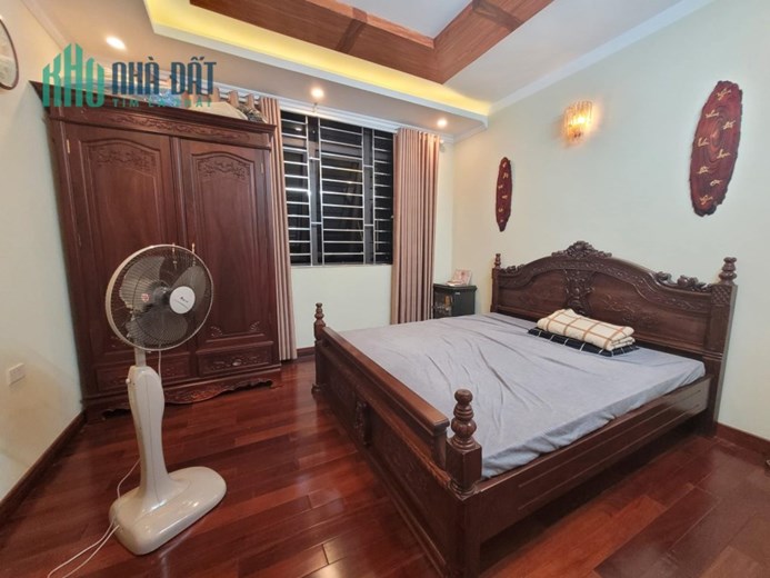 PHÂN LÔ Ô TÔ TRÁNH, 2 MẶT NGÕ, CHDV SIÊU KHỦNG, KHU VỰC CHO THUÊ CỰC TỐT, TRIỀU KHÚC 200M, 9T, MT