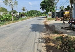 Bán Nhà cấp 4 MT Võ Văn Kiệt TP Trà Vinh, 278,2m2 Sổ riêng chỉ 6.5 tỷ. Lh:0945464466