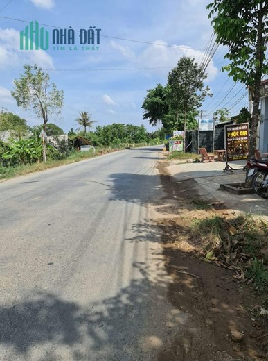 Bán Nhà cấp 4 MT Võ Văn Kiệt TP Trà Vinh, 278,2m2 Sổ riêng chỉ 6.5 tỷ. Lh:0945464466