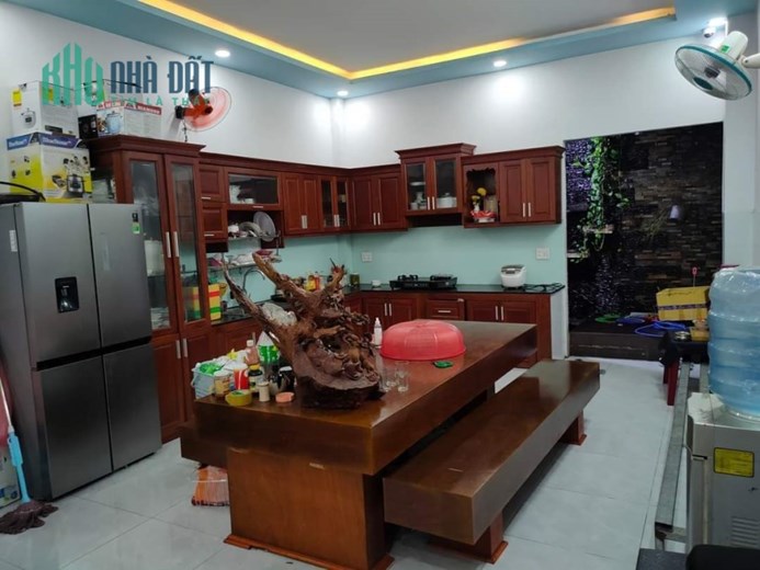 Định Cư Mỹ Bán Gấp Nhà Mặt Tiền Phú Thọ Hòa, Tân Phú, 150m2, Ngang Khủng 5m, Chỉ 23 Tỷ TL.