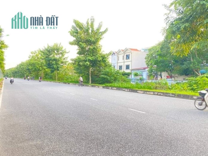 Bán đất Tam Trinh, mặt phố ô tô tránh 80 m2, 13 tỷ 300. LH: 0947865456