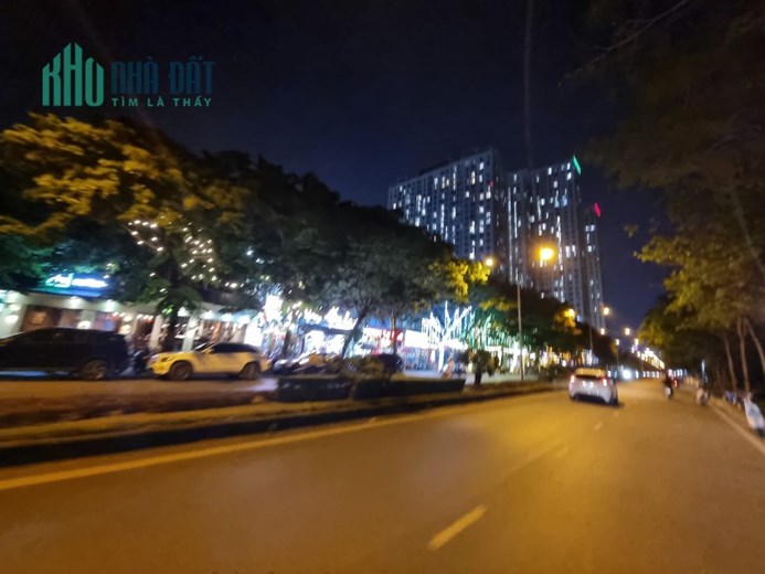 BT SIÊU ĐẸP KĐT THÀNH PHỐ GIAO LƯU, BẮC TỪ LIÊM 370M, 4T, MT 36M, Ô TÔ TRÁNH, 0937651883.