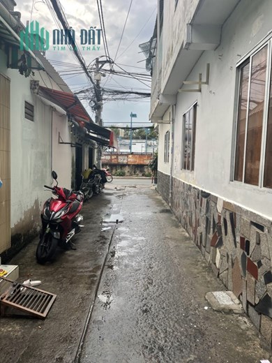 Bán nhà nát ĐƯỜNG KHUÔNG VIỆT, QUẬN TÂN PHÚ, 235m2(9.3m x 24m) nở hậu 10m