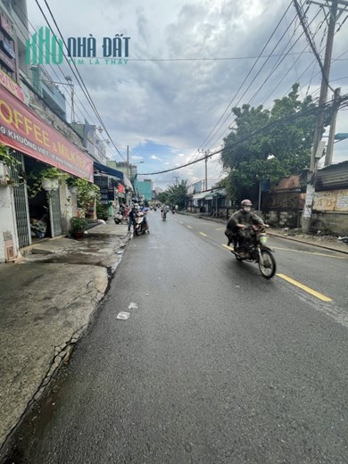 Bán nhà nát ĐƯỜNG KHUÔNG VIỆT, QUẬN TÂN PHÚ, 235m2(9.3m x 24m) nở hậu 10m
