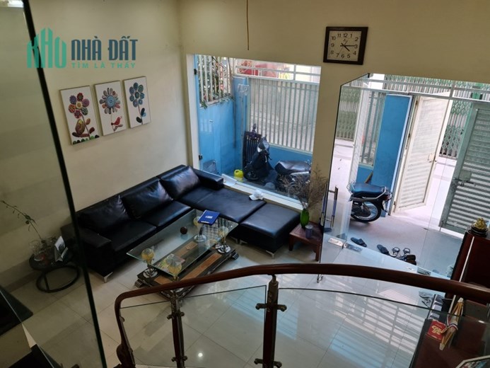 BÁN NHÀ PHỐ BỒ ĐỀ, LONG BIÊN, NGÕ KINH DOANH, Ô TÔ TRÁNH NHAU.