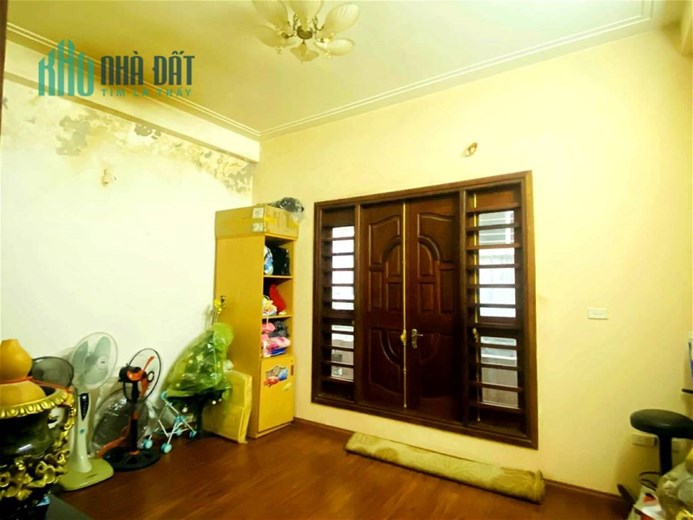 Bán Nhà LIỄU GIAI-57m-4 tầng-MT4.5m-8.9 tỷ-TT BA ĐÌNH