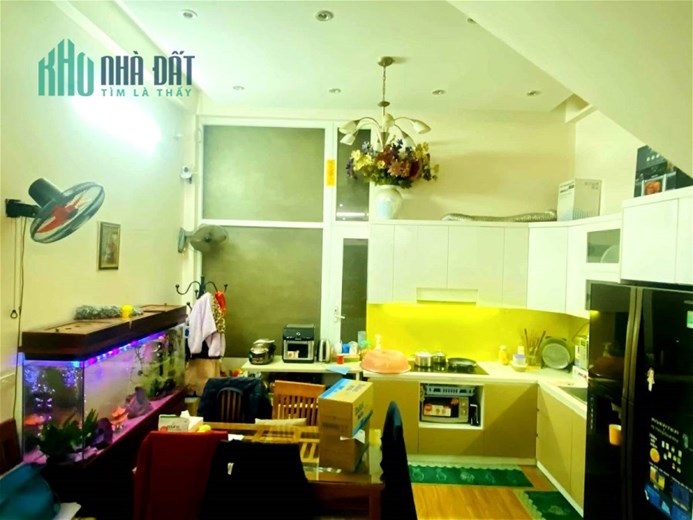 Bán Nhà LIỄU GIAI-57m-4 tầng-MT4.5m-8.9 tỷ-TT BA ĐÌNH