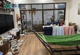Cho thuê nhà riêng 5 tầng ngõ Linh Lang, quận Ba Đình, nhà full đồ, nhà mới đẹp