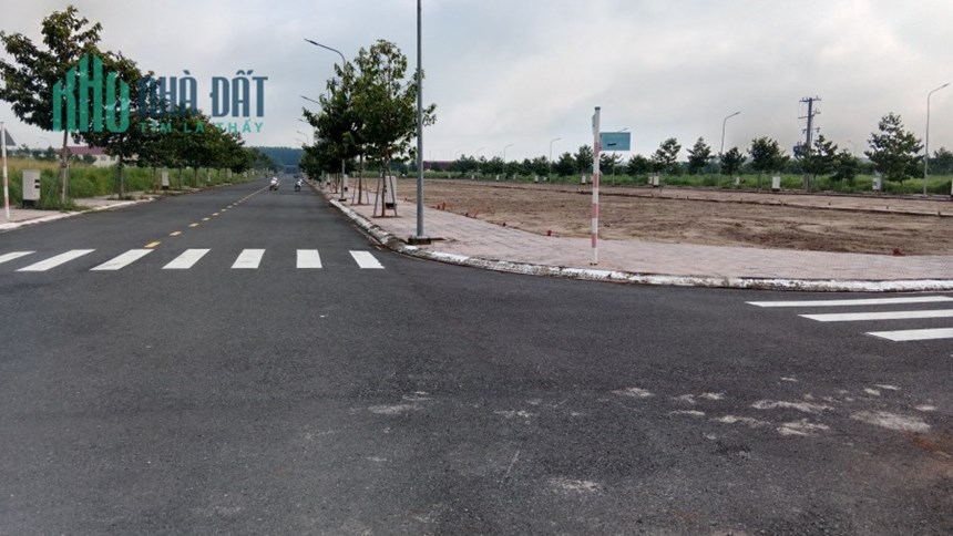 Cần Bán Gấp Lô Đất 5x20 Nam An Bàu Bàng Giá Chỉ 1 tỷ 550 Triệu