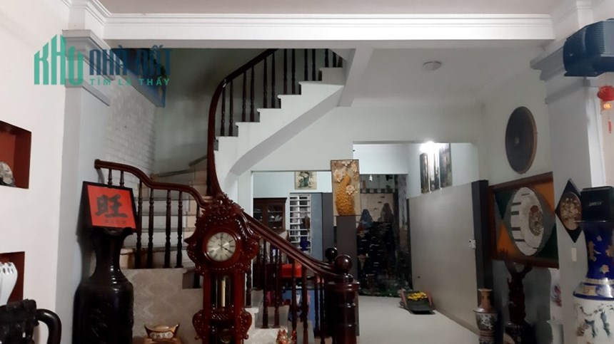 MẶT NGÕ-DIỆN TÍCH RỘNG-ÔTÔ VÀO NHÀ-SỔ ĐẸP-94M 7xTỶ-NGỌC THỤY LONG BIÊN