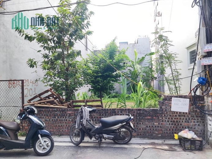ĐẤT TƯ ĐÌNH( LONG BIÊN)..100 m2 ( 5 X 20 )
PHÂN LÔ - Ô TÔ TRÁNH - NGÕ NHÀ GIÀU - HÀNG XÓM VIP -