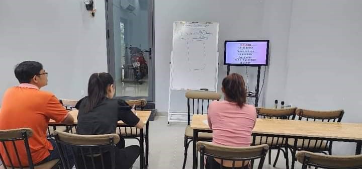 CƠ HỘI TỐT CHO CÁC BẠN MUỐN KHỎI NGHIỆP VỐN NHẸ - CHỈ THUÊ MẶT BẰNG KHÔNG CẦN MƯA NỘI THẤT VÀ CÓ