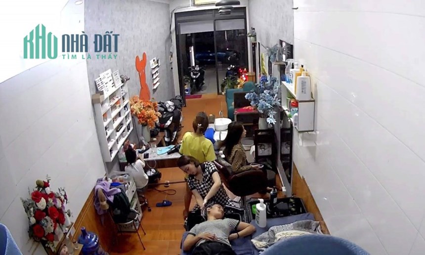 CẦN SANG NHƯỢNG TIỆM NAIL-MI- PHUN XĂM 43 Nguyễn Thái Học, Phường Lê Lợi, Thành Phố Vinh