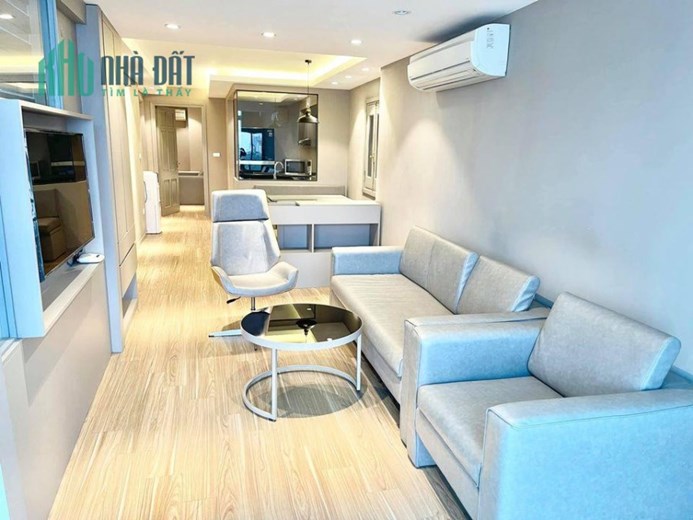 Bán hồ Đội Cấn, Ba Đình 1 mặt hồ 1 mặt ngõ 2 mặt thoáng ô tô kinh doanh 180m2, MT9m 35 tỷ 0933993568